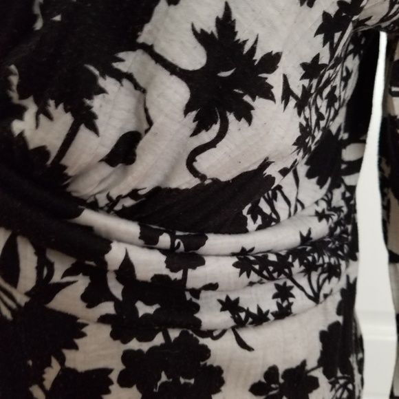 Black/Off White Tunic - Picture 5 of 7